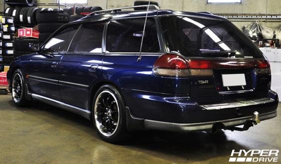 Subaru Legacy on Advanti Motorismo